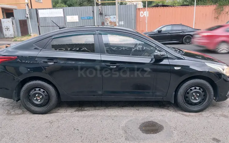 Hyundai Accent 2018 года за 8 160 000 тг. в Алматы