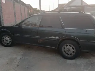 Subaru Legacy, 1995