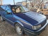 Volkswagen Passat 1993 годаүшін1 700 000 тг. в Астана – фото 2
