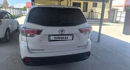 Toyota Highlander 2014 года за 13 000 000 тг. в Алматы – фото 2