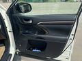 Toyota Highlander 2014 года за 13 000 000 тг. в Алматы – фото 11