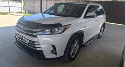 Toyota Highlander 2014 года за 13 000 000 тг. в Алматы