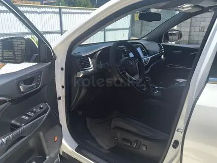 Toyota Highlander 2014 года за 13 000 000 тг. в Алматы – фото 7