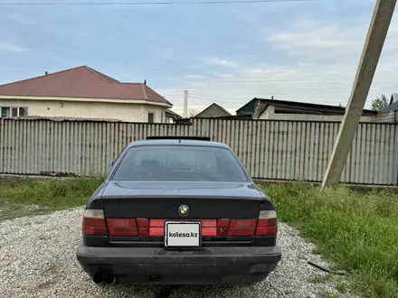 BMW 525 1992 года за 1 200 000 тг. в Есик – фото 5