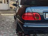 Mercedes-Benz E 230 1997 годаүшін3 600 000 тг. в Алматы – фото 2