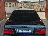 Mercedes-Benz E 230 1997 годаүшін3 600 000 тг. в Алматы – фото 5