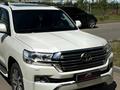 Toyota Land Cruiser 2016 годаүшін34 500 000 тг. в Астана – фото 2