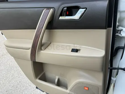 Toyota Highlander 2008 года за 10 350 000 тг. в Алматы – фото 13