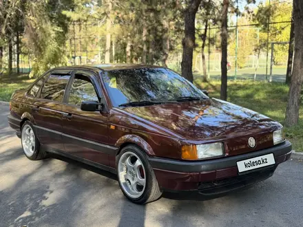 Volkswagen Passat 1992 года за 2 200 000 тг. в Алматы