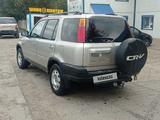 Honda CR-V 1998 годаүшін2 400 000 тг. в Уральск – фото 4