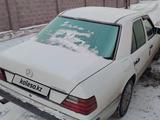 Mercedes-Benz E 200 1991 годаfor1 000 000 тг. в Тараз – фото 5