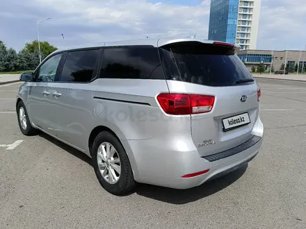 Kia Carnival 2015 года за 10 900 000 тг. в Алматы – фото 3