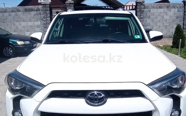 Toyota 4Runner 2015 годаүшін17 300 000 тг. в Алматы