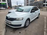 Skoda Rapid 2014 года за 3 100 000 тг. в Астана – фото 2