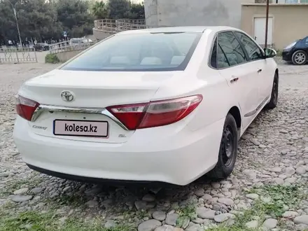 Toyota Camry 2017 года за 3 500 000 тг. в Актобе – фото 5