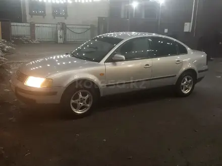 Volkswagen Passat 1996 года за 1 500 000 тг. в Шиели – фото 2