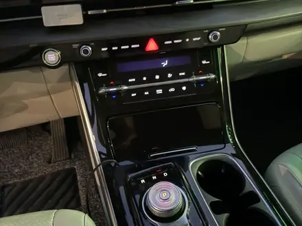 Kia Carnival 2023 года за 19 000 000 тг. в Алматы – фото 14