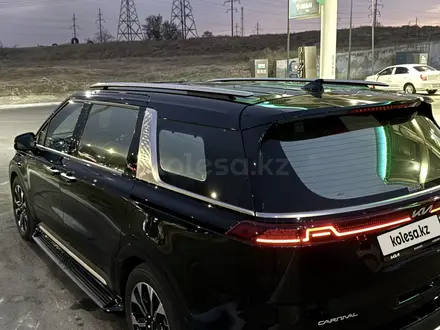 Kia Carnival 2023 года за 19 000 000 тг. в Алматы – фото 4