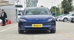 Tesla Model 3 2024 года за 15 824 000 тг. в Алматы – фото 2