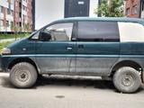 Mitsubishi Delica 1996 года за 1 650 000 тг. в Алматы – фото 4