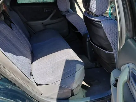 Toyota Camry 1998 года за 2 100 000 тг. в Тараз – фото 2