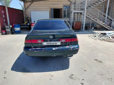 Toyota Camry 1998 года за 2 100 000 тг. в Тараз – фото 5