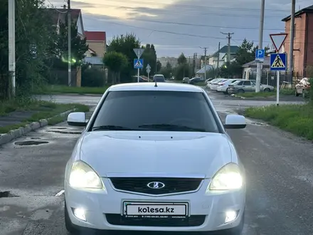 ВАЗ (Lada) Priora 2170 2014 года за 3 600 000 тг. в Астана – фото 2