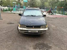 Mitsubishi Chariot, 1993