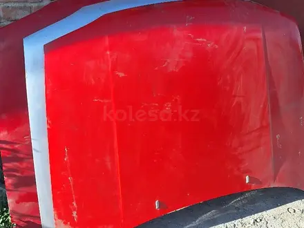 Капот гольф 3 за 35 000 тг. в Усть-Каменогорск