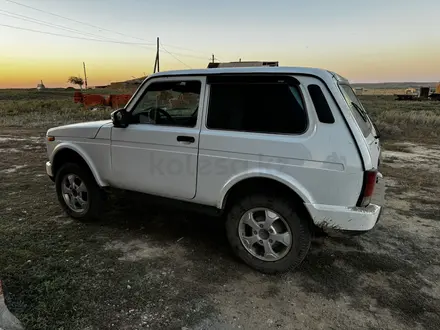 ВАЗ (Lada) Lada 2121 2016 года за 3 000 000 тг. в Актобе – фото 8