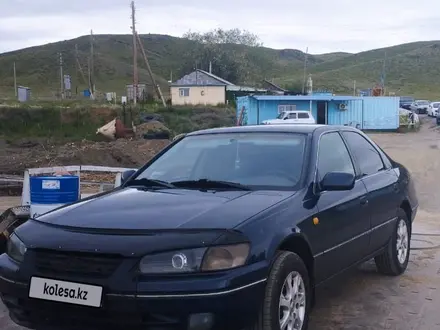 Toyota Camry 1998 года за 4 350 000 тг. в Зайсан – фото 4