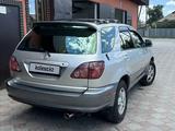 Lexus RX 300 2000 годаfor5 300 000 тг. в Алматы – фото 4