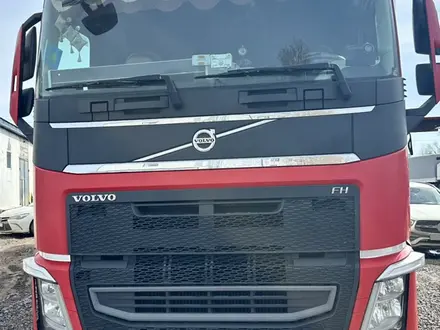 Volvo  FH 2018 года за 53 000 000 тг. в Актобе – фото 2