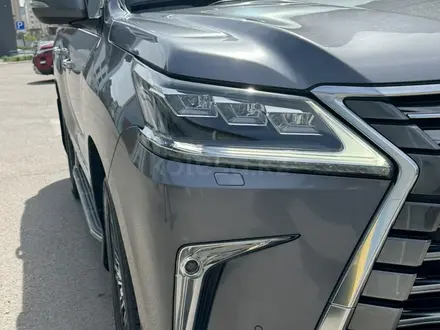 Lexus LX 570 2018 года за 46 000 000 тг. в Астана – фото 6
