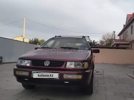 Volkswagen Passat 1995 года за 1 500 000 тг. в Кызылорда – фото 3