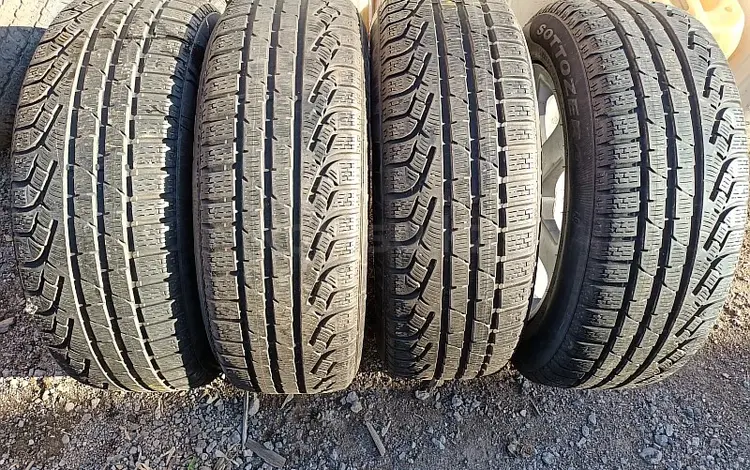 Шины 215/60 R17 — "Pirelli Sottozero Winter 210 Serie II" (Румыни за 160 000 тг. в Астана