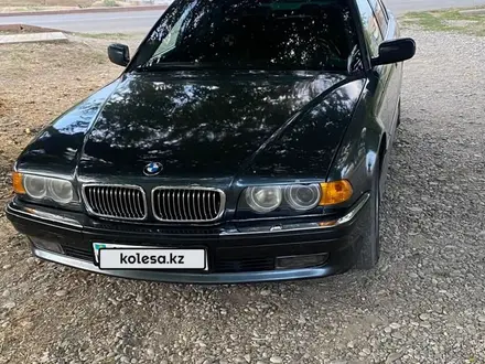 BMW 728 2000 года за 3 500 000 тг. в Шымкент