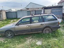 Volkswagen Passat, 1988