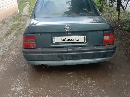 Opel Vectra 1995 года за 500 000 тг. в Актобе – фото 3