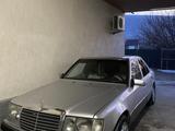 Mercedes-Benz E 230 1992 годаfor2 700 000 тг. в Шымкент