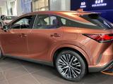 Lexus RX 450h Executive+ 2024 года за 48 200 000 тг. в Актобе – фото 4