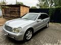 Mercedes-Benz C 220 2003 годаfor3 800 000 тг. в Алматы – фото 4