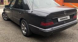 Mercedes-Benz E 230 1991 годаүшін1 100 000 тг. в Жезказган – фото 2