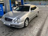 Mercedes-Benz CLK 230 2001 годаүшін2 600 000 тг. в Алматы