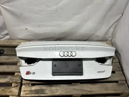 Крышка багажника Audi A3 S3 2012-2021 за 120 000 тг. в Алматы – фото 2