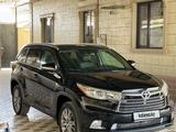 Toyota Highlander 2014 годаfor14 500 000 тг. в Шымкент – фото 2