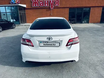 Toyota Camry 2010 года за 6 000 000 тг. в Жанаозен – фото 11