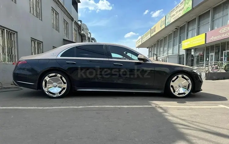 Оригинальные диски R20 на Mercedes Maybach за 300 000 тг. в Алматы