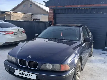 BMW 520 1995 года за 2 000 000 тг. в Караганда