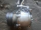 Компрессор кондиционера F18 honda 1.8L за 25 000 тг. в Алматы
